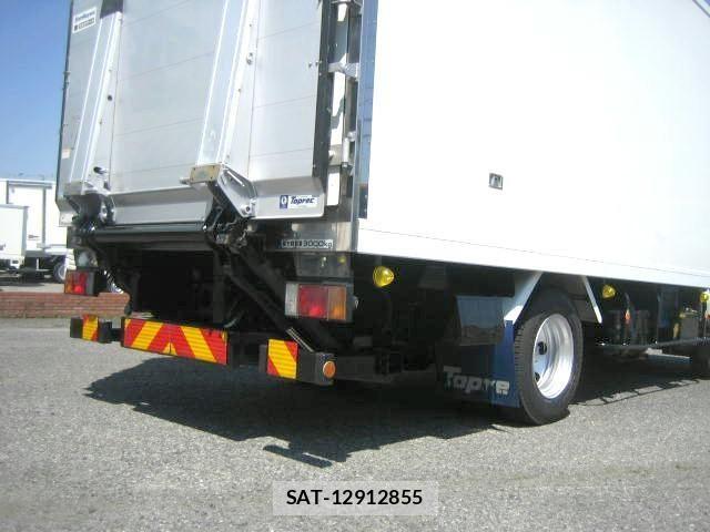 Isuzu ELF TRUCK 2017-02 6004684-18