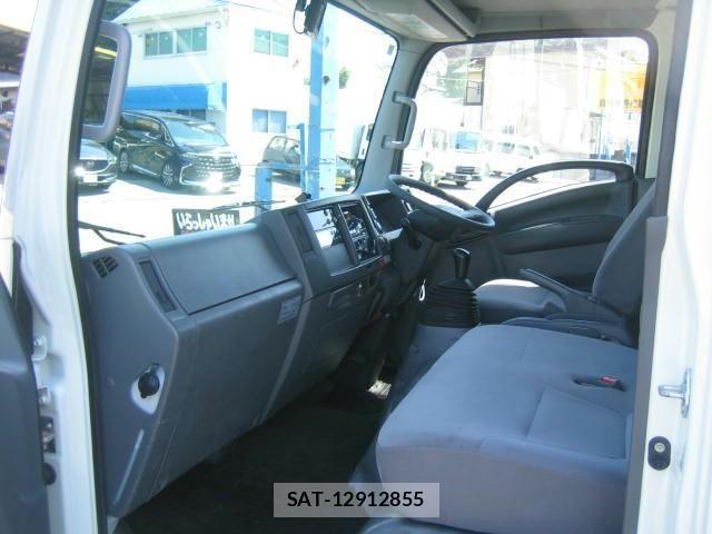 Isuzu ELF TRUCK 2017-02 6004684-29
