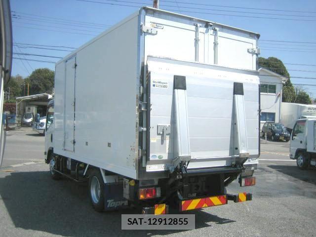 Isuzu ELF TRUCK 2017-02 6004684-3