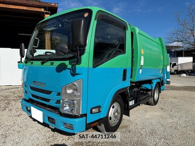 Isuzu ELF TRUCK 2020-09 6004638-1