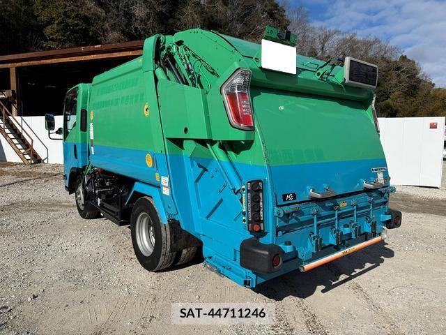 Isuzu ELF TRUCK 2020-09 6004638-4