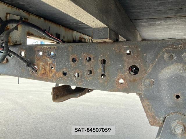 Isuzu ELF TRUCK 2014-09 6004802-10
