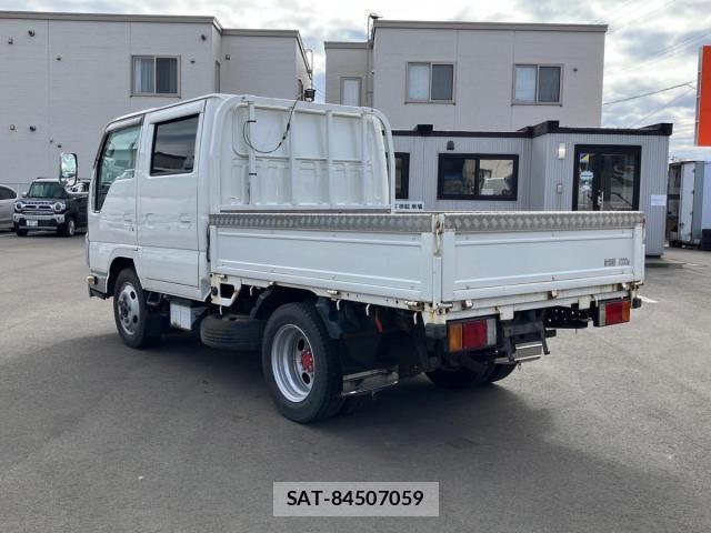 Isuzu ELF TRUCK 2014-09 6004802-3