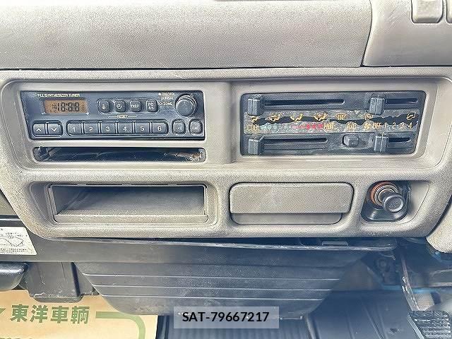 Isuzu ELF TRUCK 1997-02 6004766-12