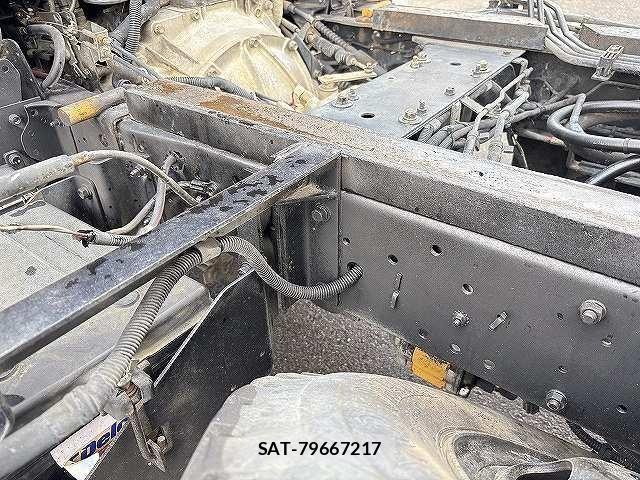 Isuzu ELF TRUCK 1997-02 6004766-16