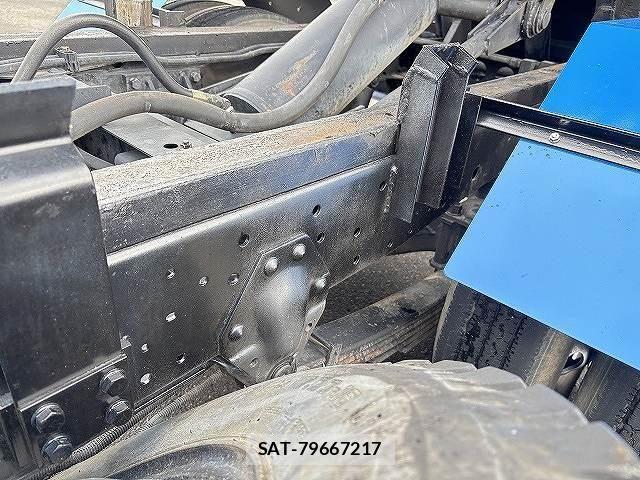 Isuzu ELF TRUCK 1997-02 6004766-17
