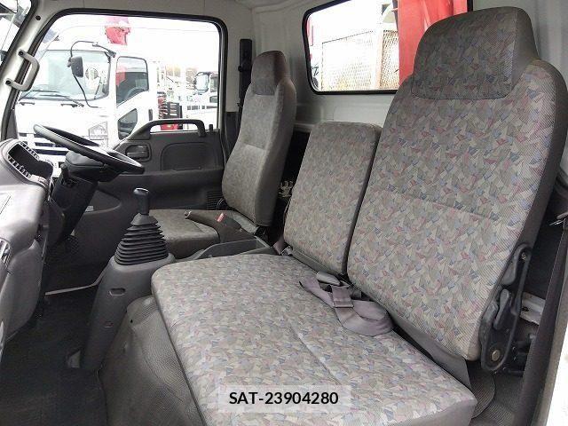 Isuzu ELF TRUCK 2002-03 6004721-18