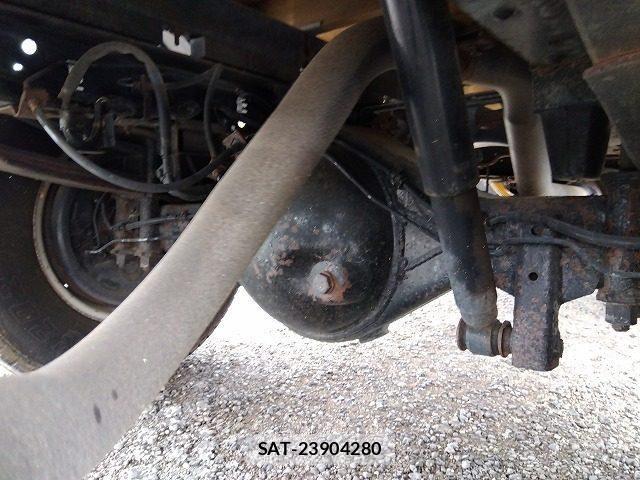 Isuzu ELF TRUCK 2002-03 6004721-23