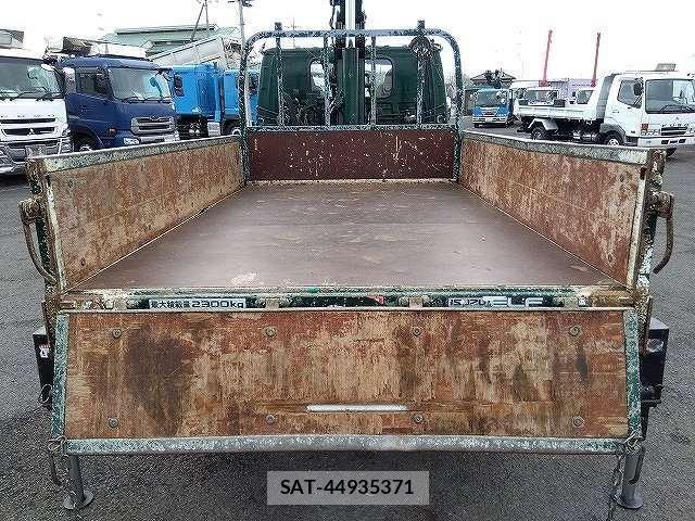 Isuzu ELF TRUCK 1996-02 6004718-9