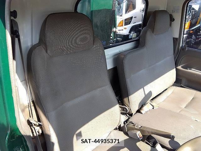 Isuzu ELF TRUCK 1996-02 6004718-10