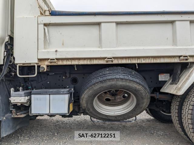 Isuzu ELF TRUCK 2019-08 6004700-19