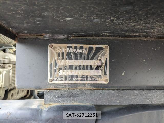 Isuzu ELF TRUCK 2019-08 6004700-23