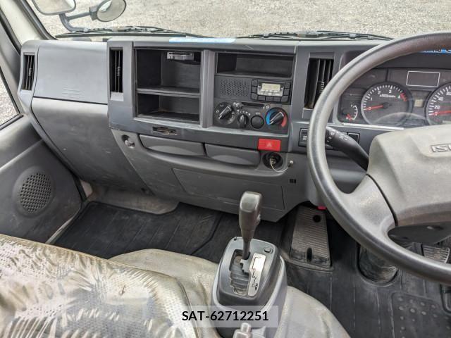 Isuzu ELF TRUCK 2019-08 6004700-26