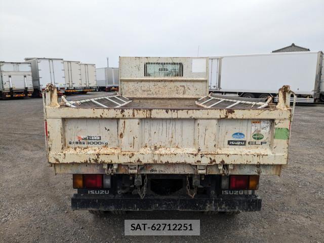 Isuzu ELF TRUCK 2019-08 6004700-4