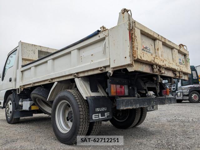 Isuzu ELF TRUCK 2019-08 6004700-6