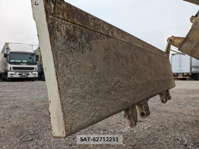 Isuzu ELF TRUCK 2019-08 6004700-8