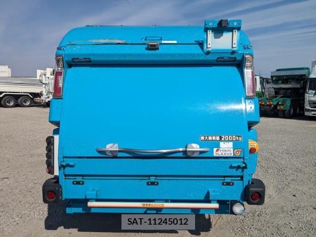 Isuzu ELF TRUCK 2019-08 6004618-4
