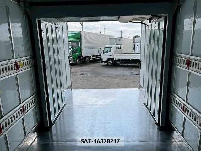 Isuzu ELF TRUCK 2019-03 6004782-12