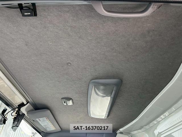 Isuzu ELF TRUCK 2019-03 6004782-24