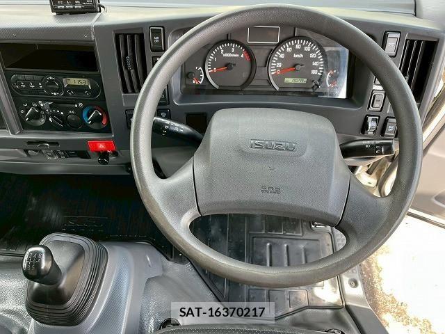 Isuzu ELF TRUCK 2019-03 6004782-25