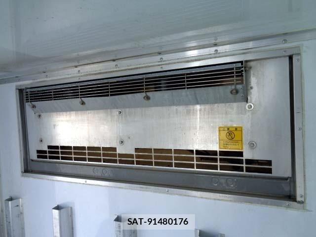 Isuzu ELF TRUCK 2017-03 6135138-13