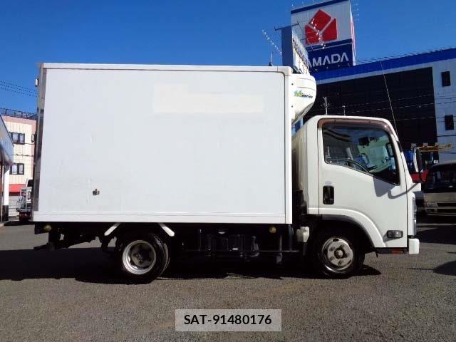 Isuzu ELF TRUCK 2017-03 6135138-14