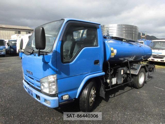 Isuzu ELF TRUCK 2013-10 6214297-0
