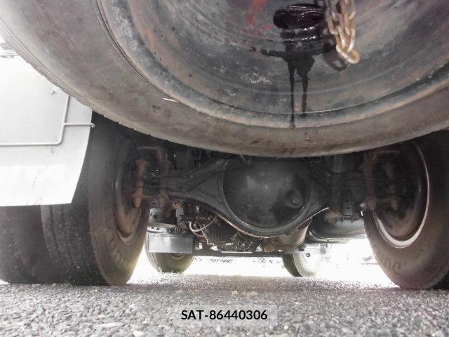 Isuzu ELF TRUCK 2013-10 6214297-20