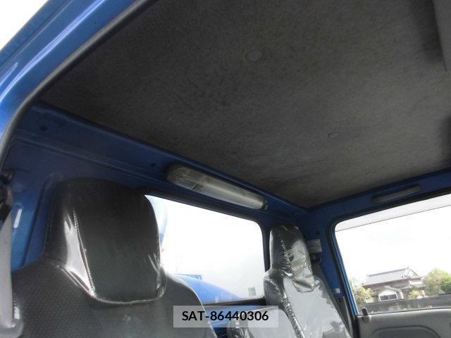 Isuzu ELF TRUCK 2013-10 6214297-28
