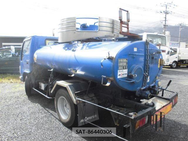 Isuzu ELF TRUCK 2013-10 6214297-4