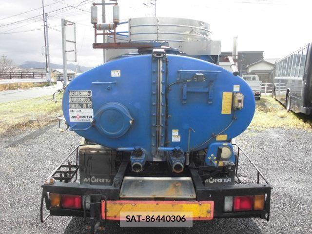 Isuzu ELF TRUCK 2013-10 6214297-5