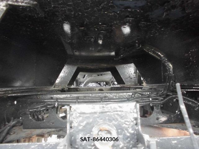 Isuzu ELF TRUCK 2013-10 6214297-8