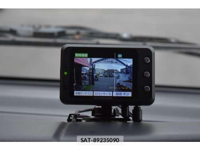 Isuzu ELF TRUCK 2013-08 6214236-4