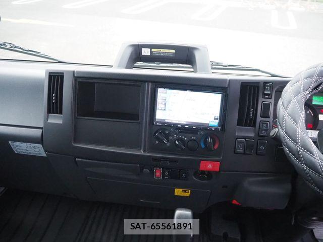 Isuzu ELF TRUCK 2022-11 6214215-13