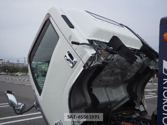 Isuzu ELF TRUCK 2022-11 6214215-22