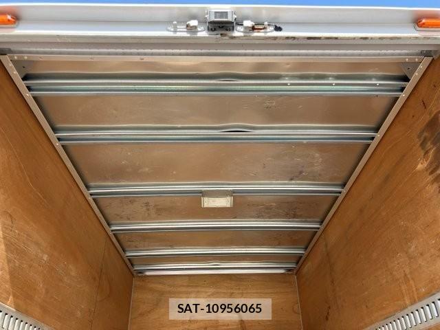 Isuzu ELF TRUCK 2017-05 6214263-14