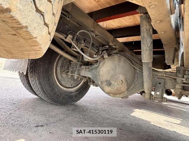 Isuzu ELF TRUCK 2013-10 6214240-29