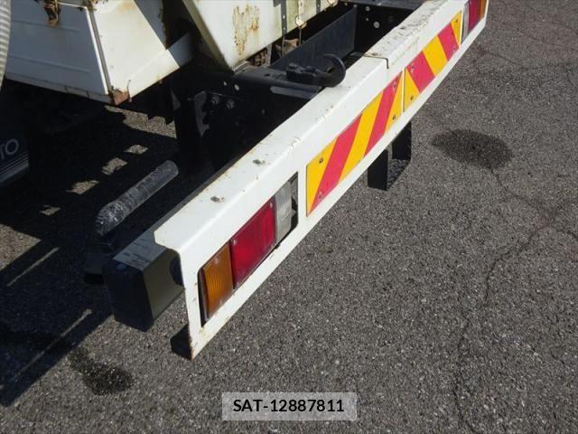 Isuzu ELF TRUCK 2012-12 6214289-12