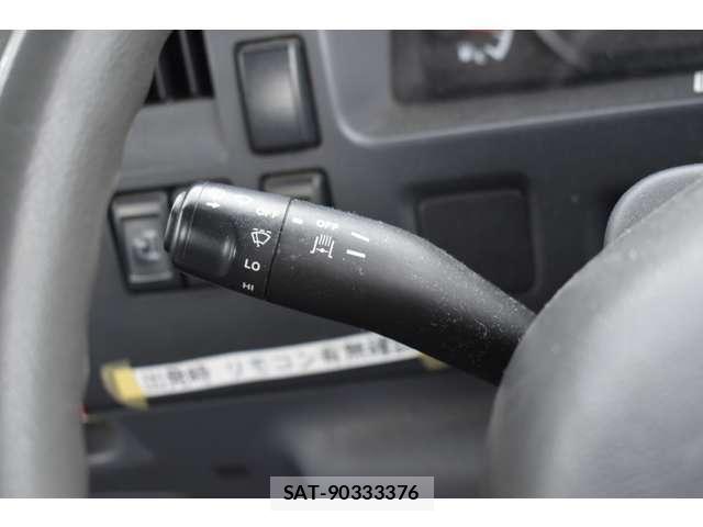 Isuzu ELF TRUCK 2012-01 6214264-13