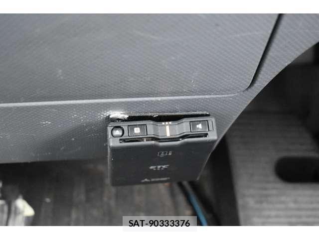 Isuzu ELF TRUCK 2012-01 6214264-17