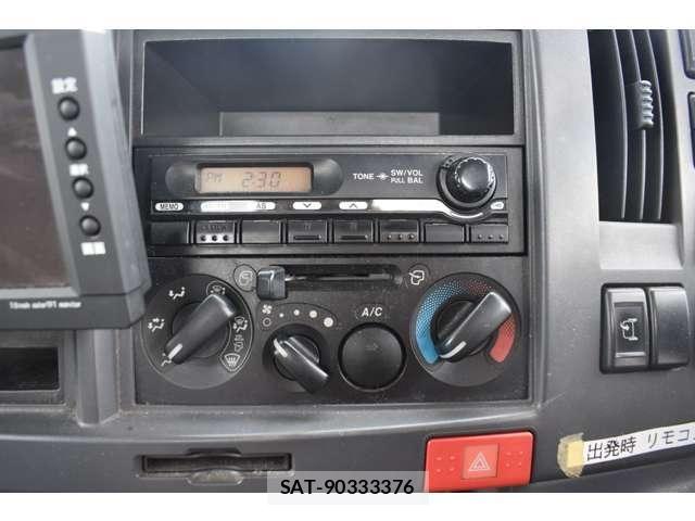 Isuzu ELF TRUCK 2012-01 6214264-25