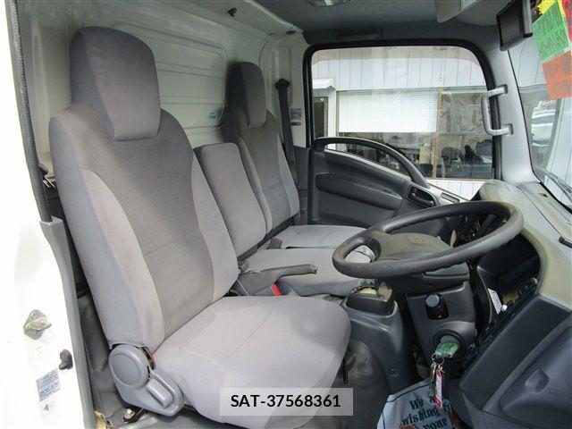 Isuzu ELF TRUCK 2017-02 6214282-13