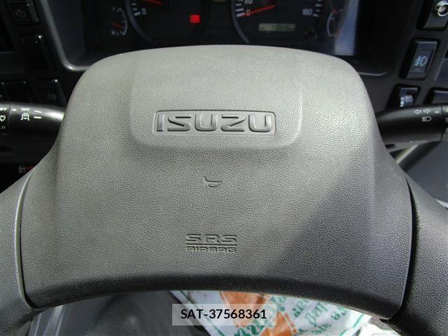 Isuzu ELF TRUCK 2017-02 6214282-15