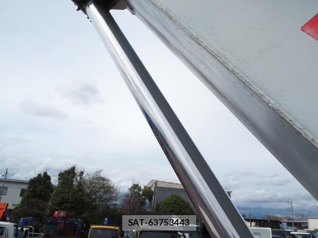 Isuzu ELF TRUCK 2006-05 6214299-12