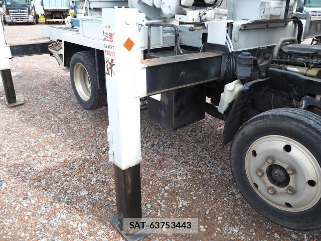 Isuzu ELF TRUCK 2006-05 6214299-16