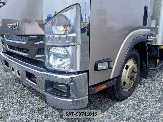 Isuzu ELF TRUCK 2018-03 6214277-13