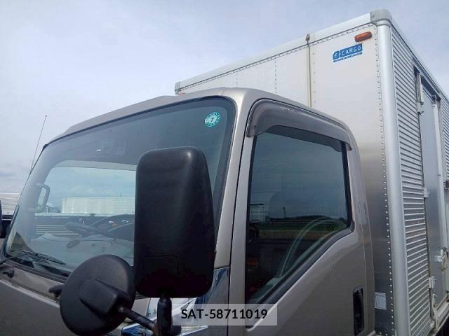 Isuzu ELF TRUCK 2018-03 6214277-14