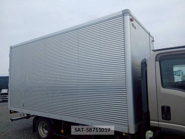 Isuzu ELF TRUCK 2018-03 6214277-18