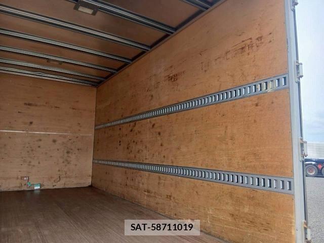 Isuzu ELF TRUCK 2018-03 6214277-23