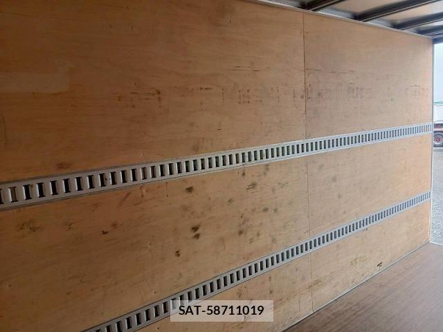 Isuzu ELF TRUCK 2018-03 6214277-29